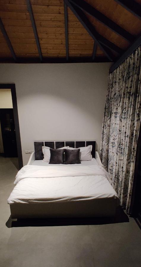 Shakuntala Farms - Rustic Farmstay With Modern Comforts Nashik Exterior photo